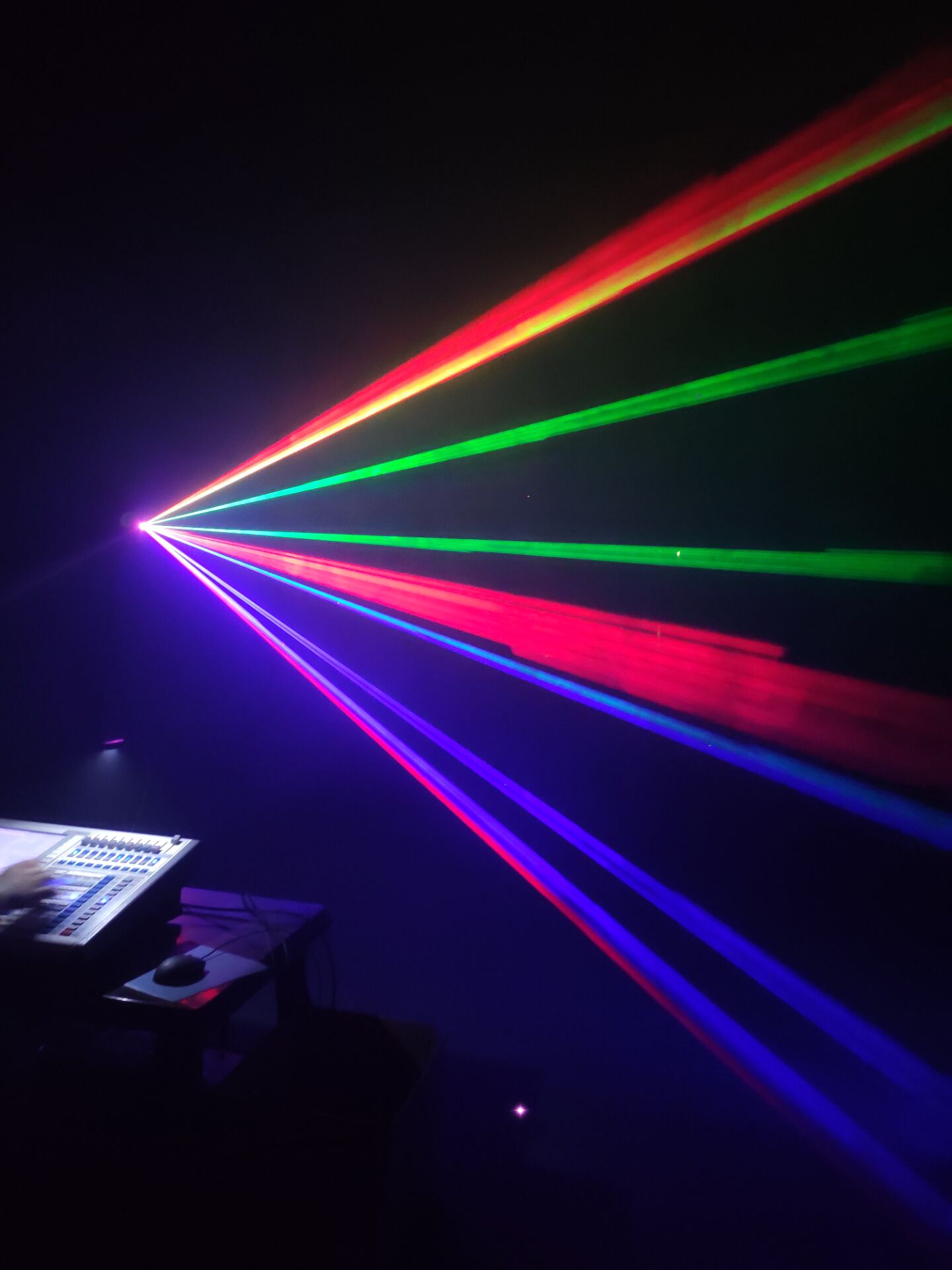 Cabeza Móvil Laser 2w rgb - Punto Led Chile