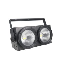 Blinder COB RGBW – Efecto Escénico con Colores en Chile
